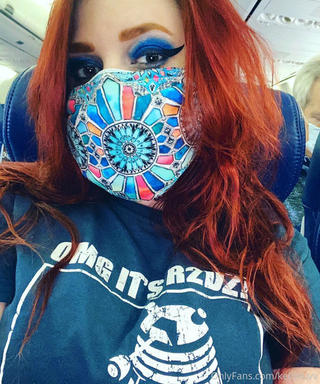 keiraluvv sexy pornstar img