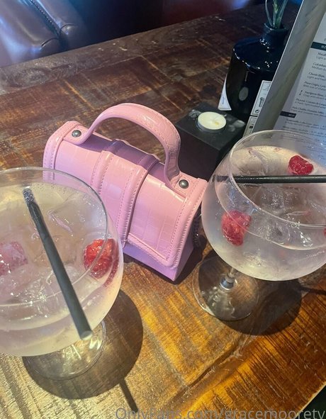 gracemooretv xxx actress photos