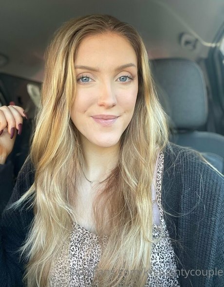 knaughtycouple art actress photos