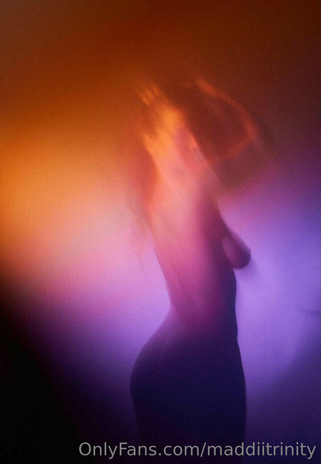 Maddii Sutton xxx pornstar photo