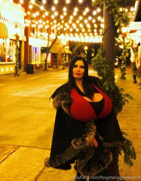 foxymenagerieverre pornstar exclusive photos