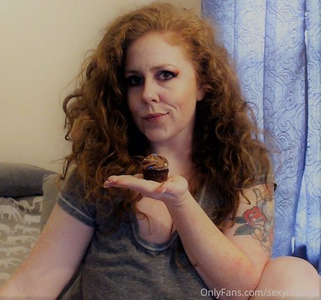 sexylilavega art actress galleries