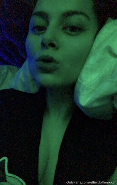ellieidolfemdom adult star picture