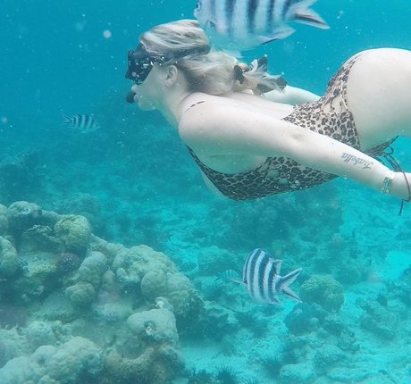 office milf onlyfans free sexy galleries