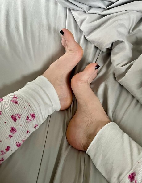 female midget onlyfans xxx pic