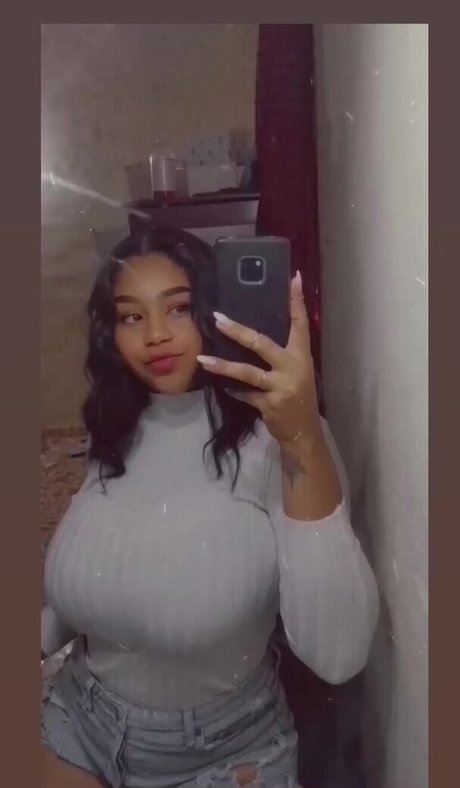 Dayanis Gisell pornstar adult photos