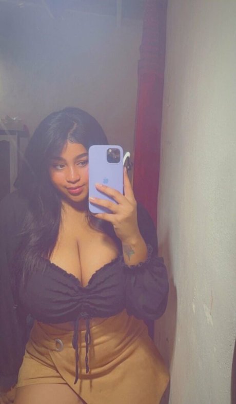 Dayanis Gisell star erotic picture