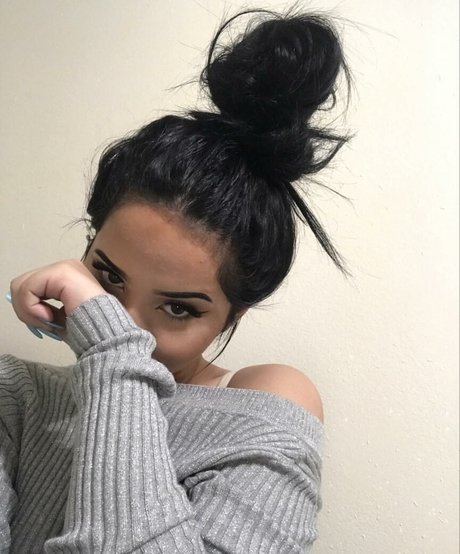 Genatg_ nude actress image