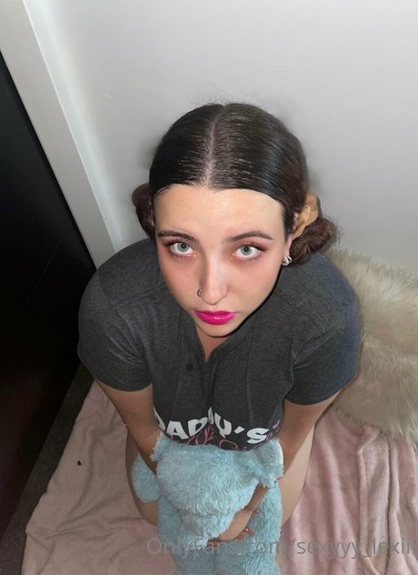 sexyyy lexiii art pornstar pictures