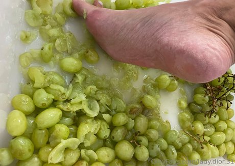 lady dior 31 porn actress photo