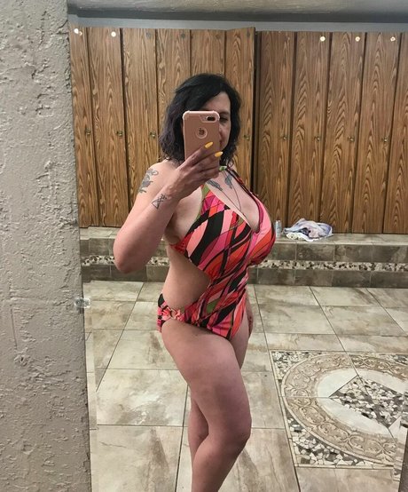 CaptJuggs star pretty photo