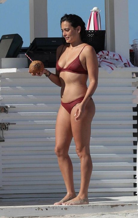 Natalie Martinez actress photos