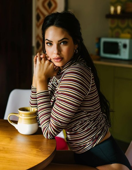 Christen Harper pornstar perfect pics