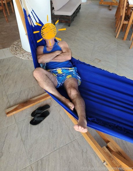 menfeetlover pornographic star pics