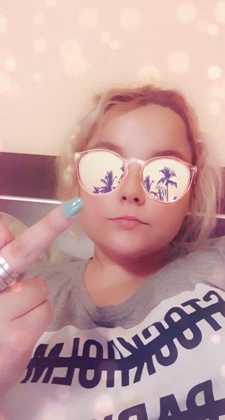 moniiquexxx xxx star gallery