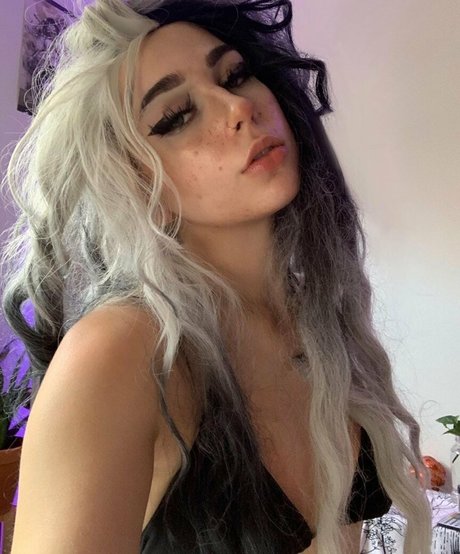 egirls pretty actress picture