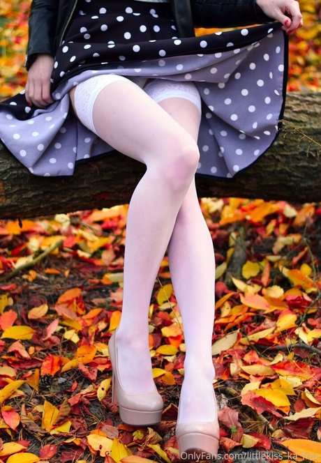 littlekiss ka feet Profile pic