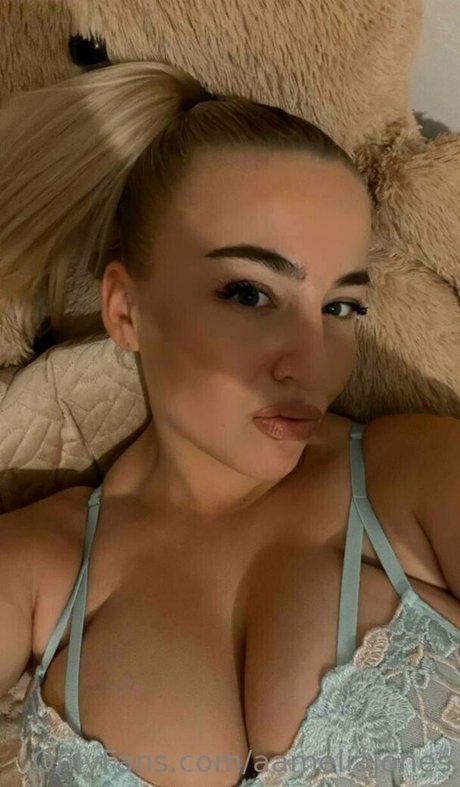 amelia smith porn model galleries