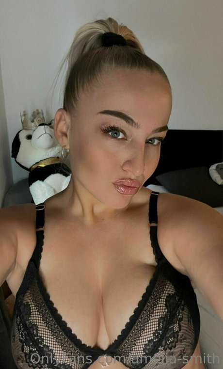 amelia smith xxx pornstar pictures