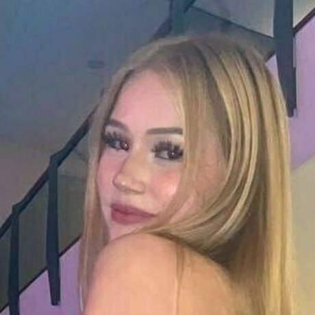 Ariane Davis nice star pictures