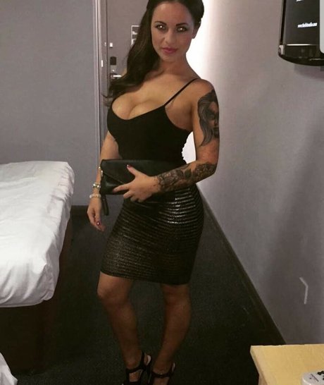 Sophia Leigh star sexy image