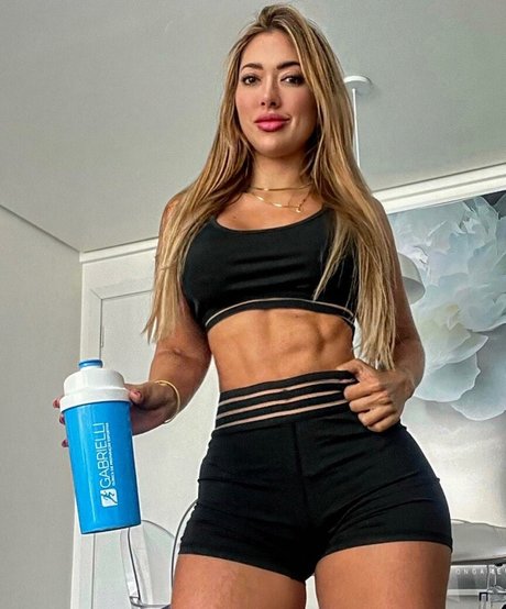 Lais Gabrielli adult model images