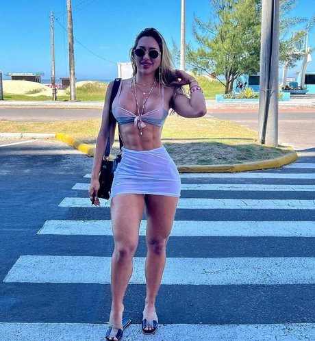 Lais Gabrielli model adult gallery