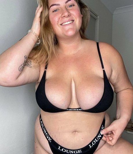 skinny shemale onlyfans porn galleries