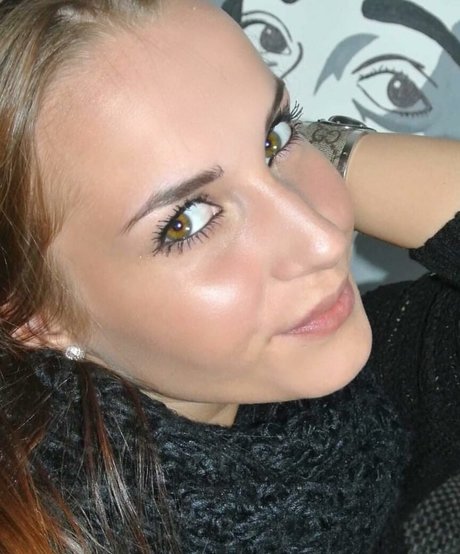 Katrina Maria star pretty photos