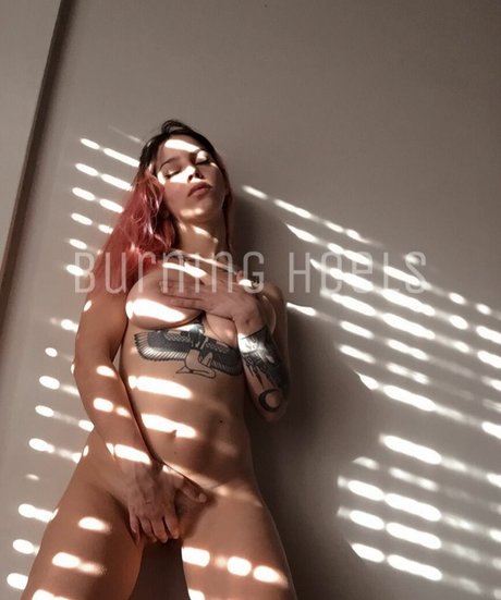 BurningHeels star porn img