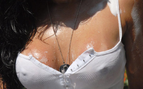 Fabiana Andrade hd pornstar pics