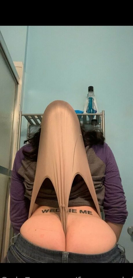 free wedgies sexy actress pics