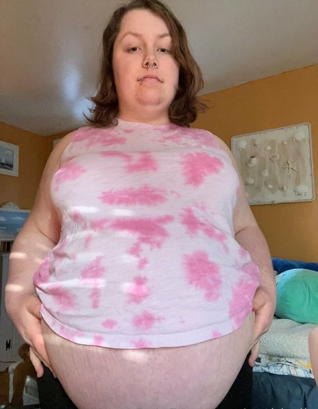 gothbelly pornstar art photo