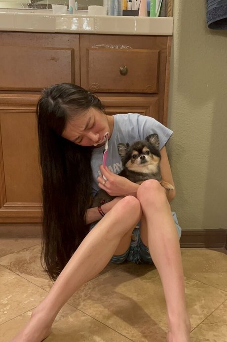 triciaisabirdy model porn photos