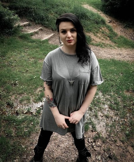Emma Blackery pornstar beautiful images