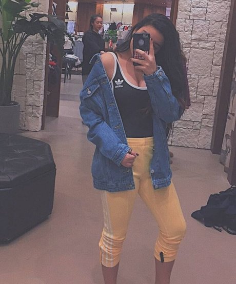 Iman Vellani pornstar sex image