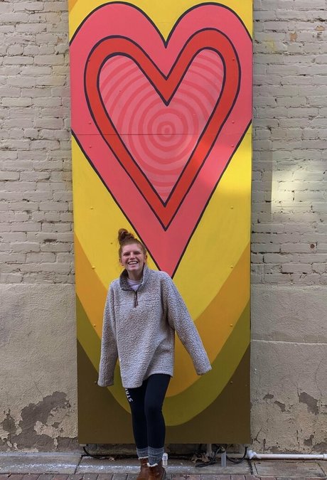 sexyredinbedfree adult star img