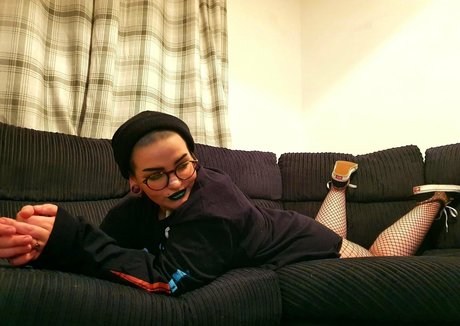 little m0th star xxx pic