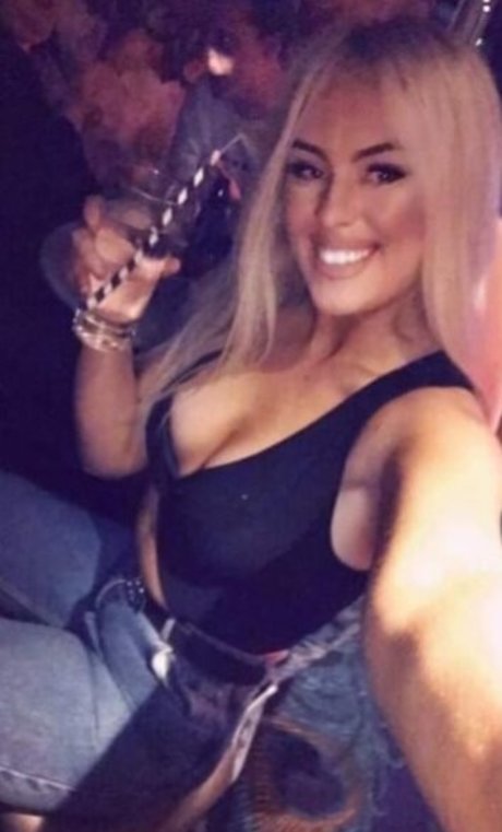 Louisa Moon star best picture