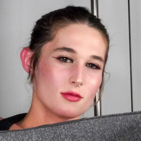 Lilith Inanna pretty model photos