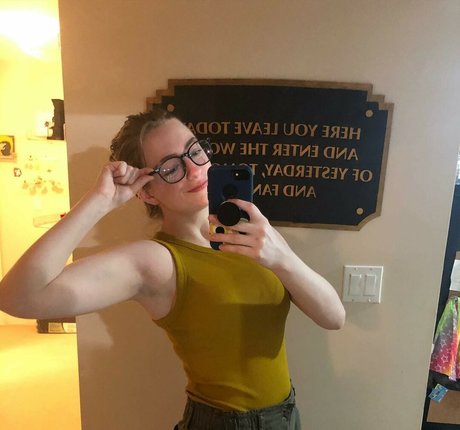 SuopOnTwitch star porn pics