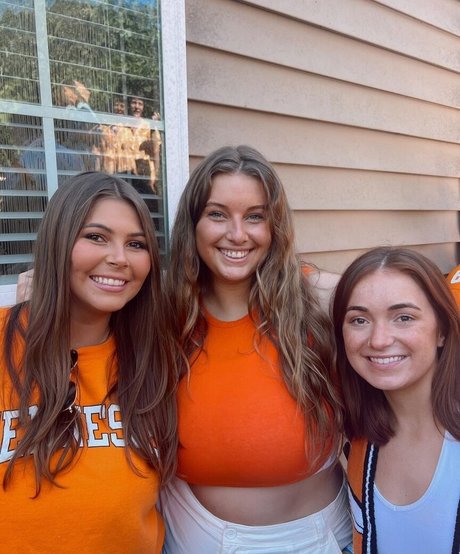 Erin Moore model pretty pictures