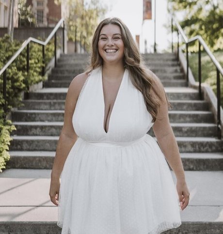 Erin Moore model art image