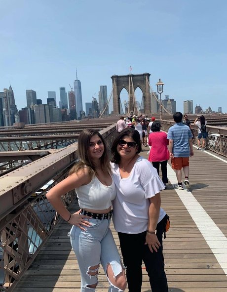 Samantha S pornstar erotic picture