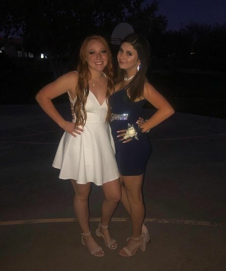 amateur blonde onlyfans hot nude photos