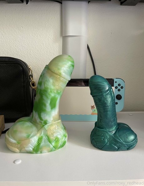 roxy redhead star hd pics