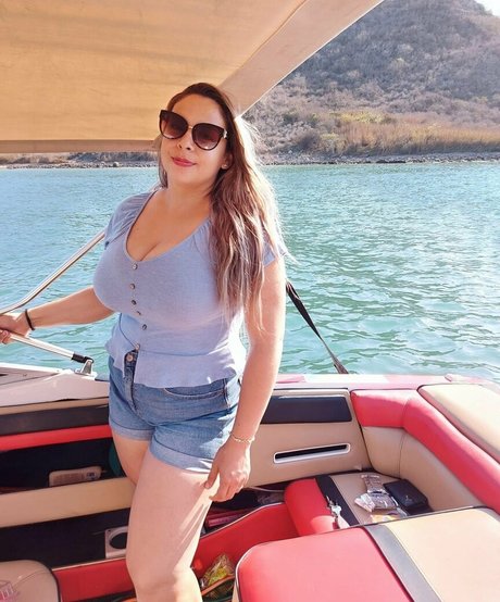 Lucero beautiful star pictures