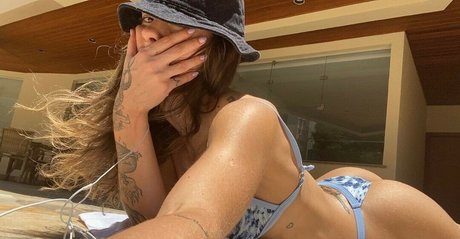 Manu Guglielmi art actress image