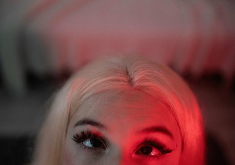 aureliabakerx sexy star img