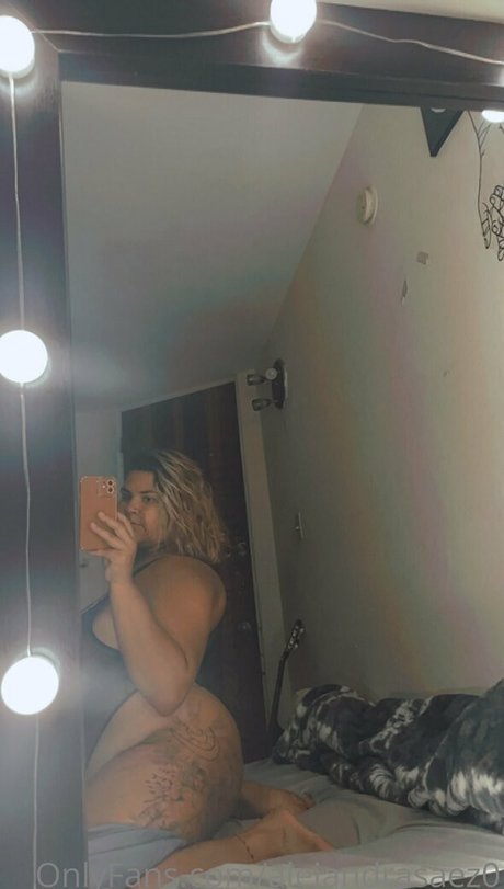 alejandrasaez0 star beautiful photos